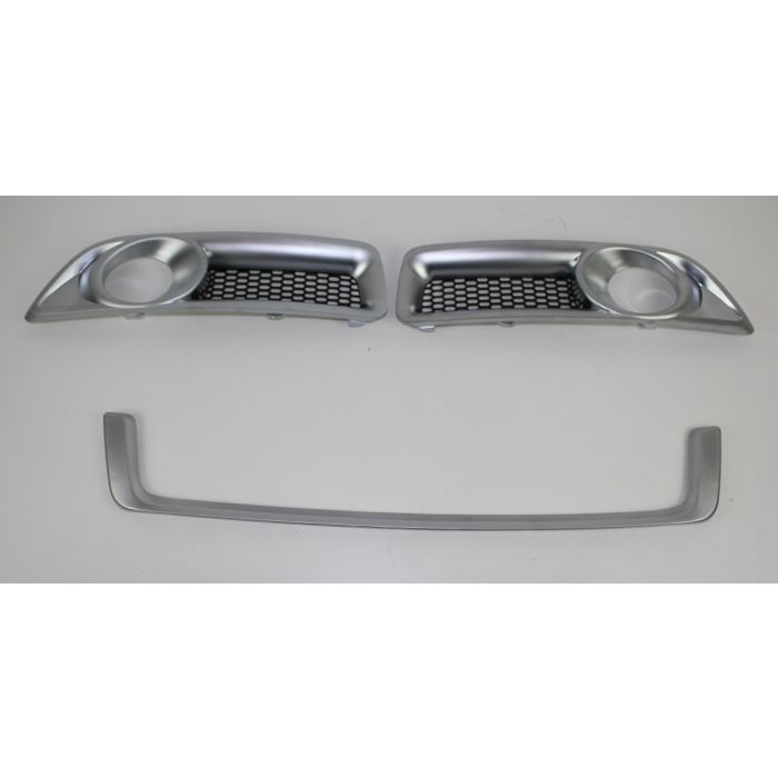Spoilerlys/foglamp rammer i mattcrom V70 08-13  sett h+v