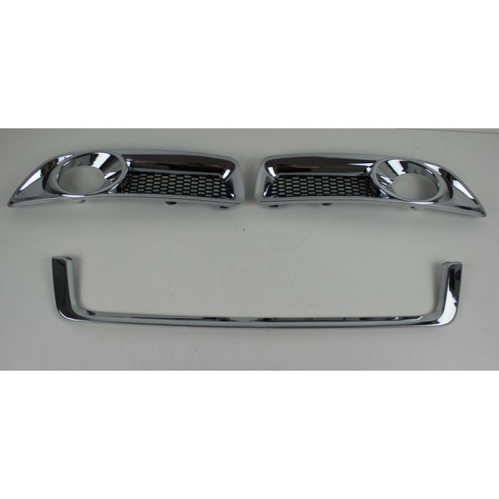 Spoilerlys/foglamp rammer og list i crom V70 08-13  sett