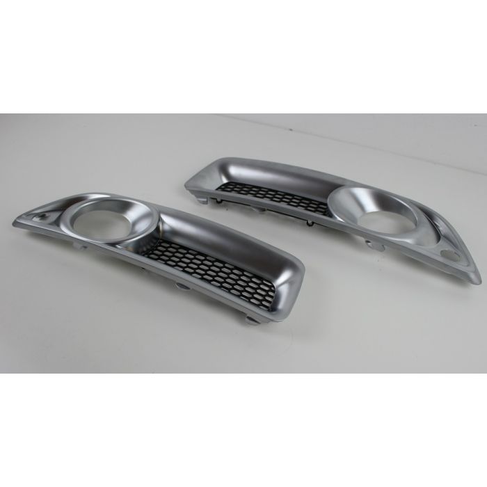 Spoilerlys/Foglamp Rammer I Mattcrom V70 08-13  parksensor