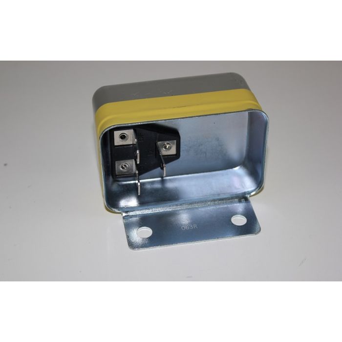 Spenningsregulator til Bosch sys. 35 amp vexelstrøm