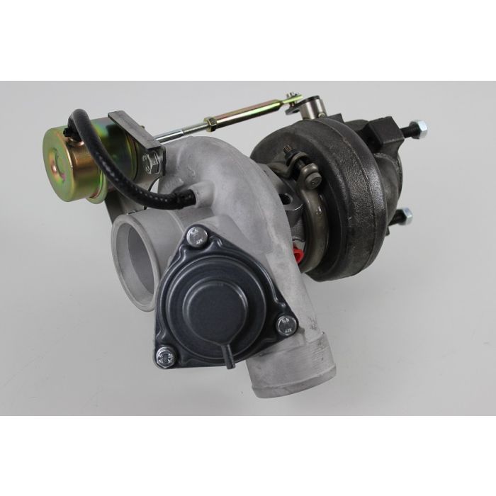 Turbo TD04-19T ombygd for å passe 940/740 kon downpipe