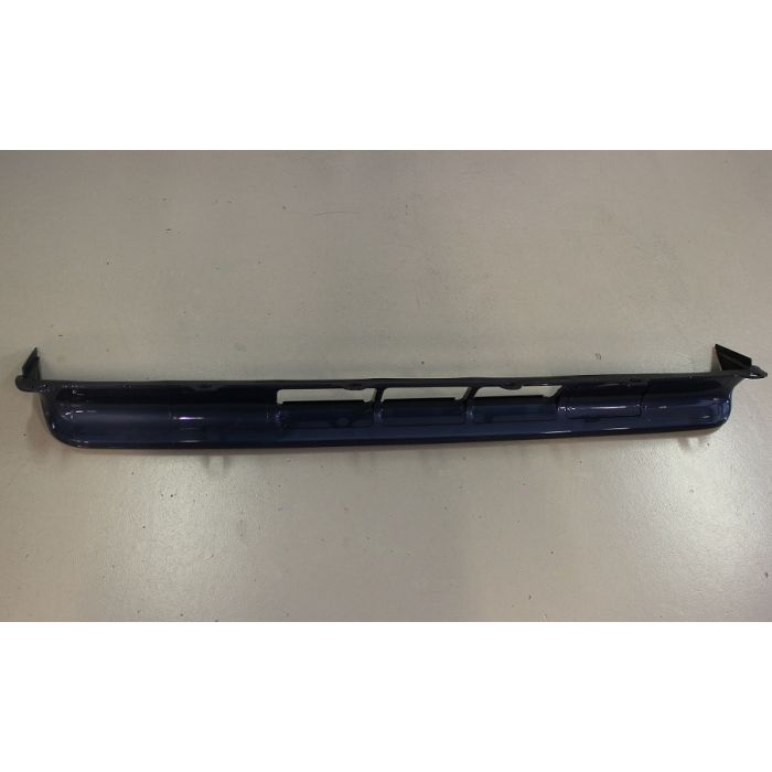 Spoiler foran original Volvo 740 84-89,760 82-87 Mørk blå