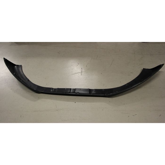 Spoiler/lepp foran XC60 08-13 type som original Svart plast