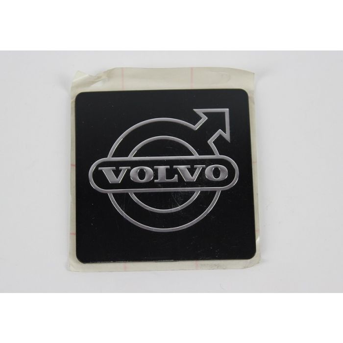 GRILL EMBLEM 740