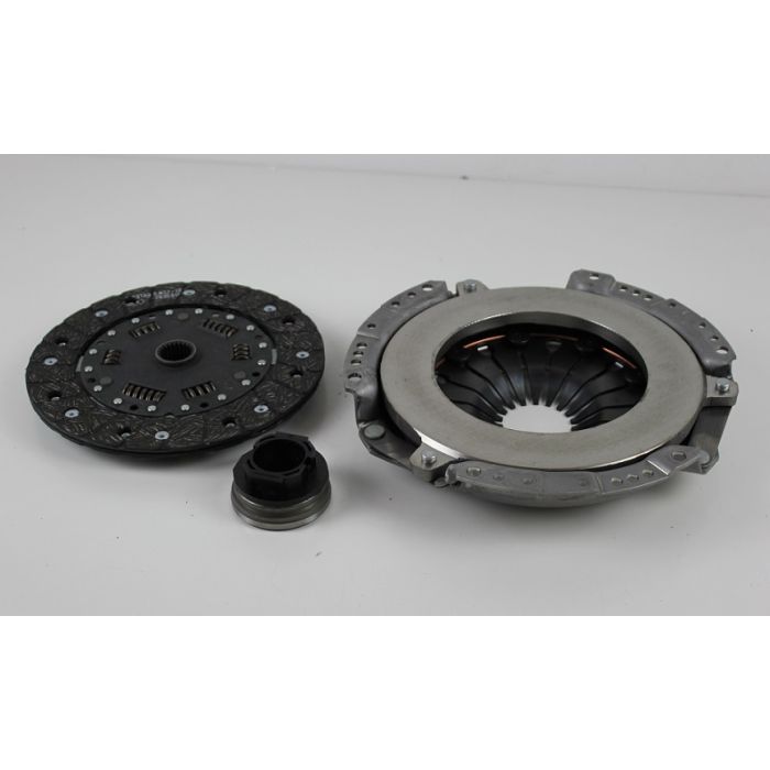 CLUTCH KIT VOLVO 200-79-84 271266 uten lager (40.170)