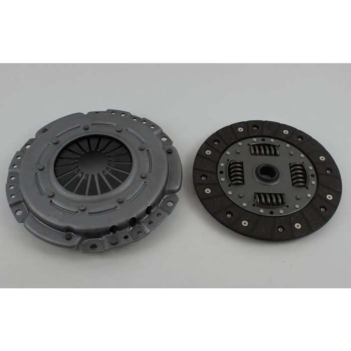 Clutsh kit 240,740,940 85-95 uten Turbo eller Diesel