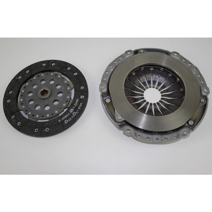 CLUTCH TRYKKPLATE OG LAMMEL VOLVO S/V40,70,S60/80++ 272449