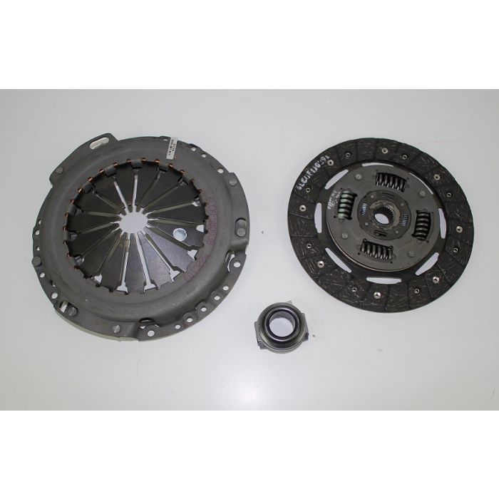 CLUTCH VOLVO V40 S40 96-99 TD