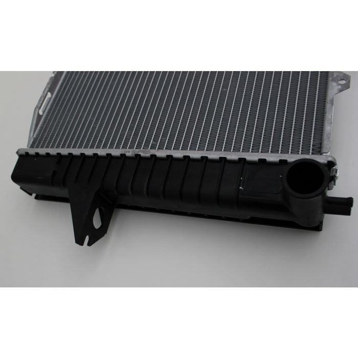 RADIATOR VOLVO V70 99 OG 200OMOD. MANUELL.