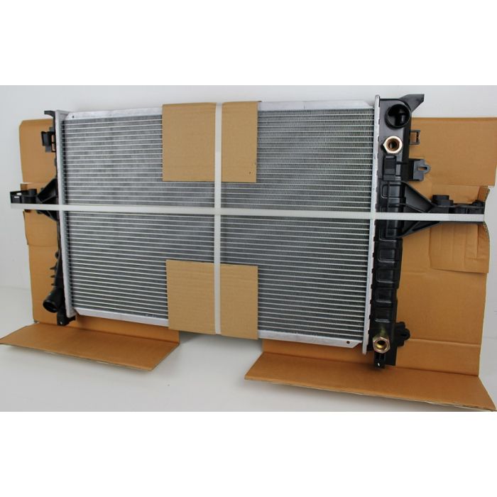 RADIATOR VOLVO  S80, V70N,  620MMX421MMX42MM