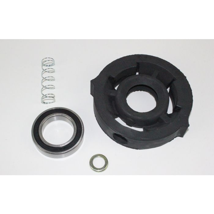 MELLOMAKSELGUMMI M/LAGER (oppheng)240-50.8MM RØR PÅ AKSEL