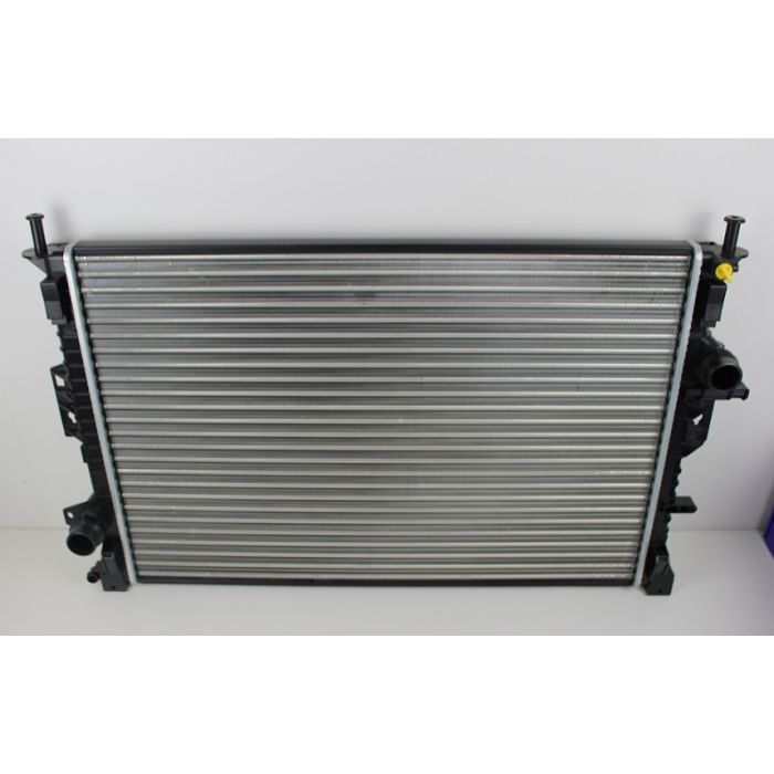 Radiator manuelt gear V70III,S/V60,XC70III,XC60  ++ se info