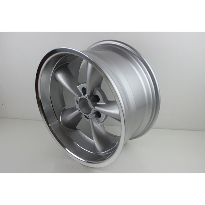Felg 9x17 American silver med blank kant 5x114.3(4,5")