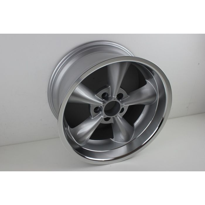 Felg 9x17 American silver med blank kant 5x114.3(4,5")