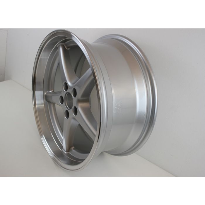 Felg alu 8,5x18" 5/108 ET21  pris stk