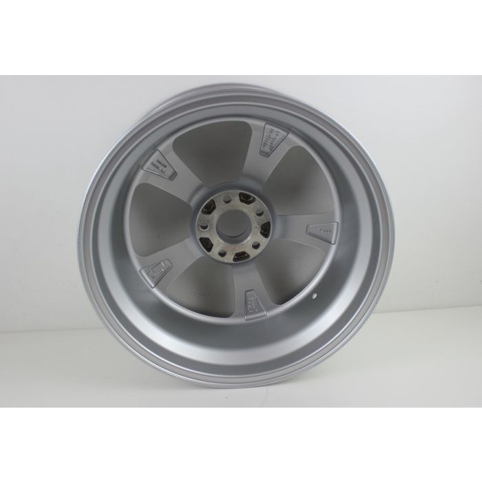 Felg ny type i sølv/polert ET21 5x108 8,5"x18"