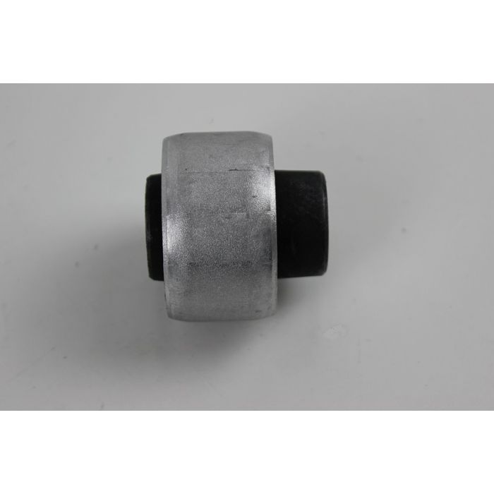 FORING BÆREARM/LENKEARM BAKRE FORAN S60/80,V70-0000>8630604